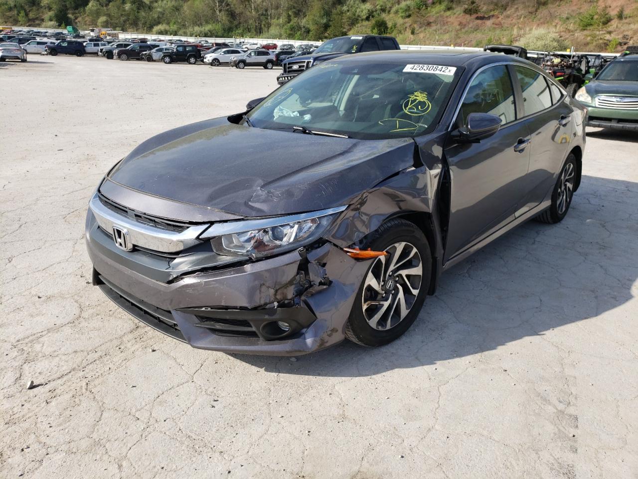 Photo 2 from auction – 2016 HONDA CIVIC EX with VIN 19XFC2F89GE051007