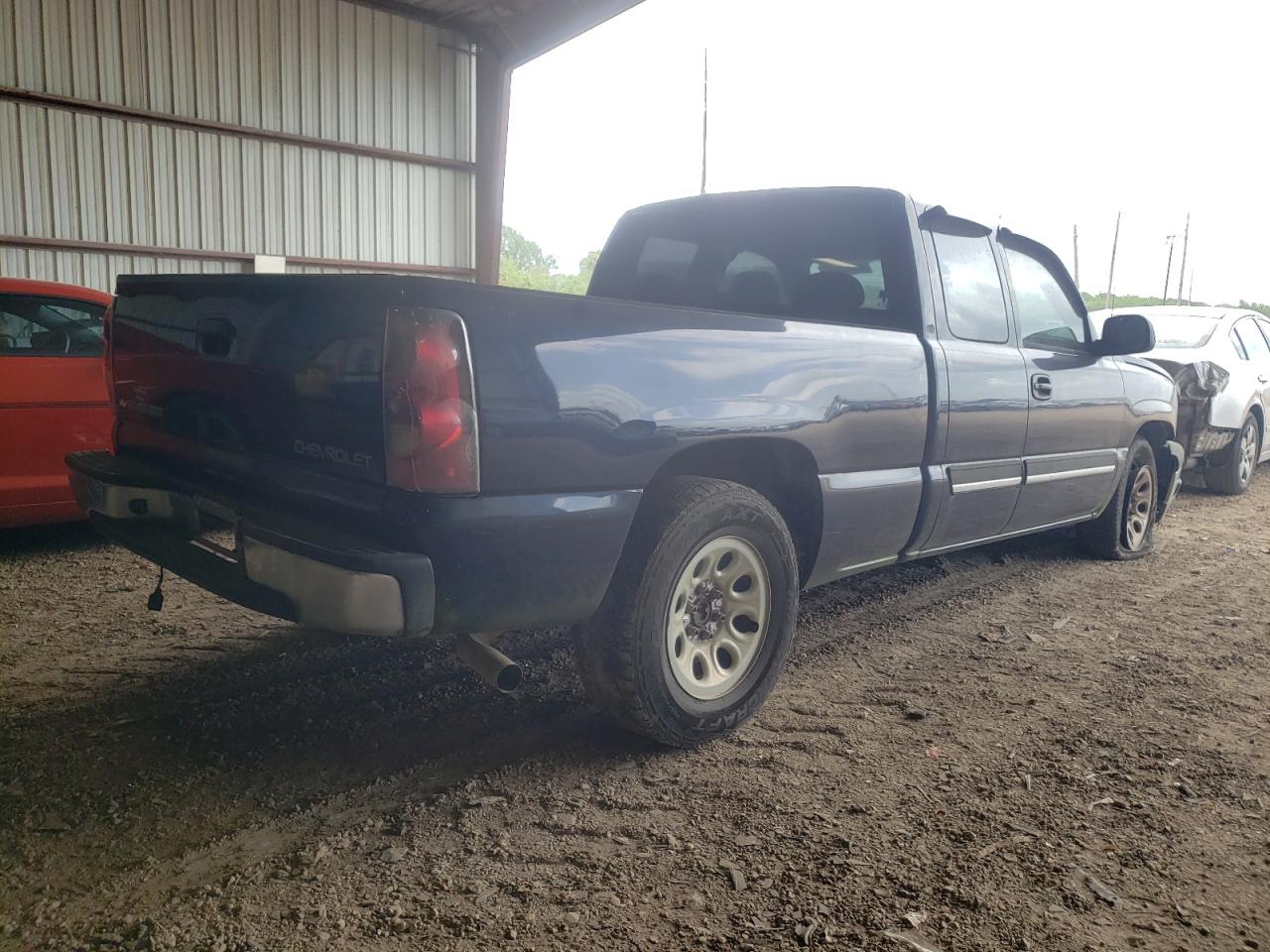 Photo 4 from auction – 2005 CHEVROLET SILVERADO with VIN 2GCEC19V251195158