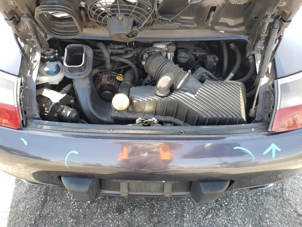 Photo 12 from auction – 2000 PORSCHE 911 CARRER with VIN WP0CA2999YS650971
