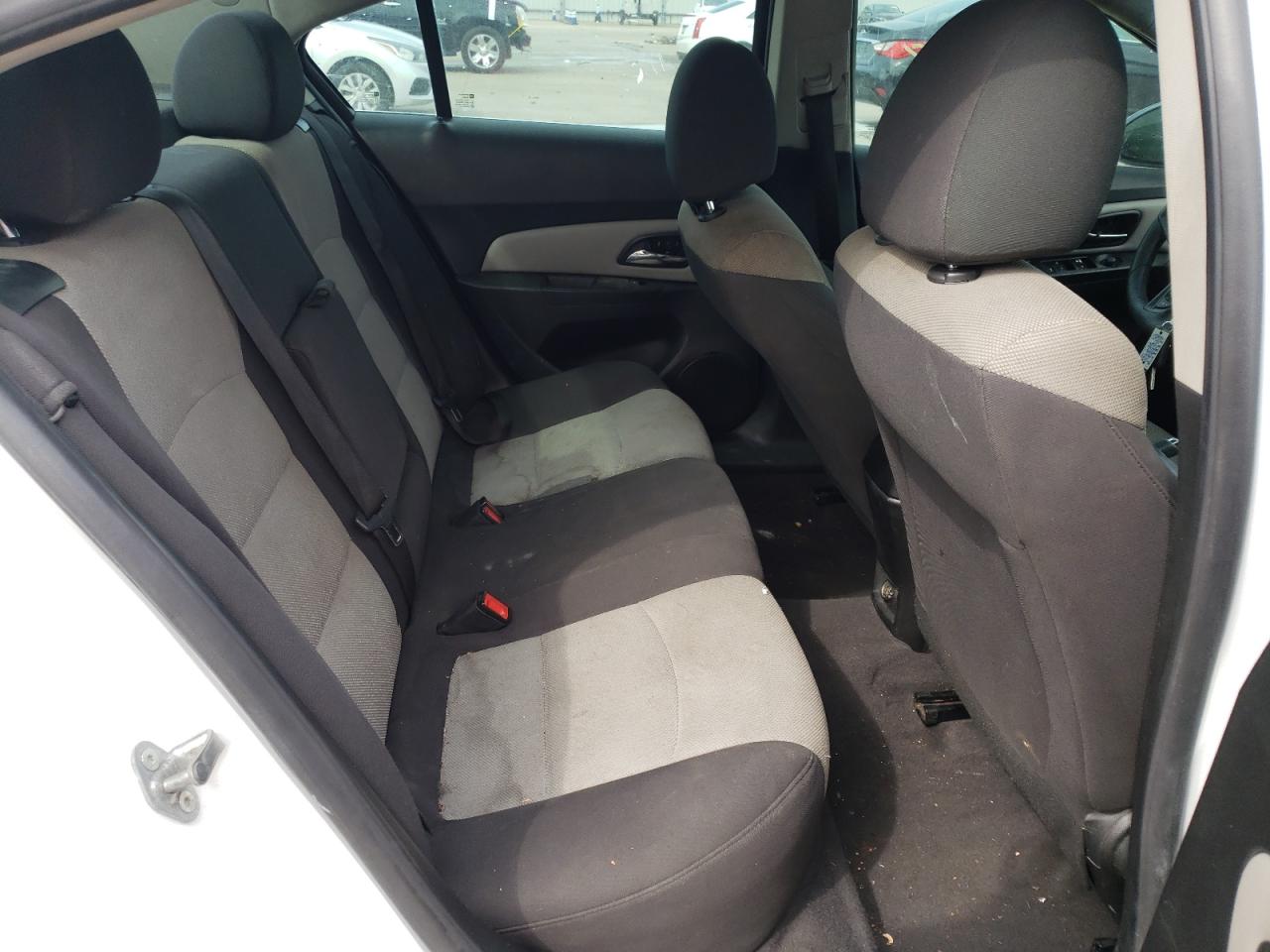 Photo 6 from auction – 2012 CHEVROLET CRUZE LS with VIN 1G1PC5SH6C7270599
