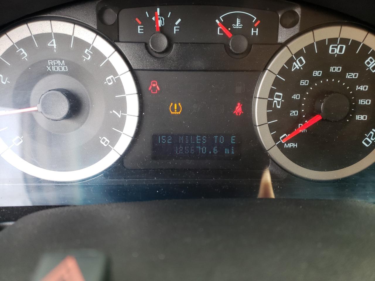 Photo 8 from auction – 2011 FORD ESCAPE XLT with VIN 1FMCU0DG7BKB90598