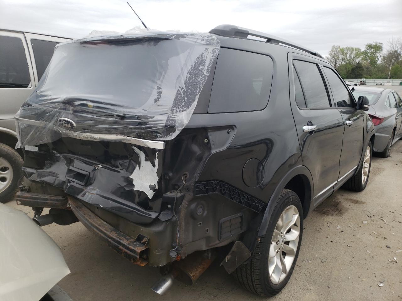 Photo 4 from auction – 2014 FORD EXPLORER X with VIN 1FM5K8D80EGC31540