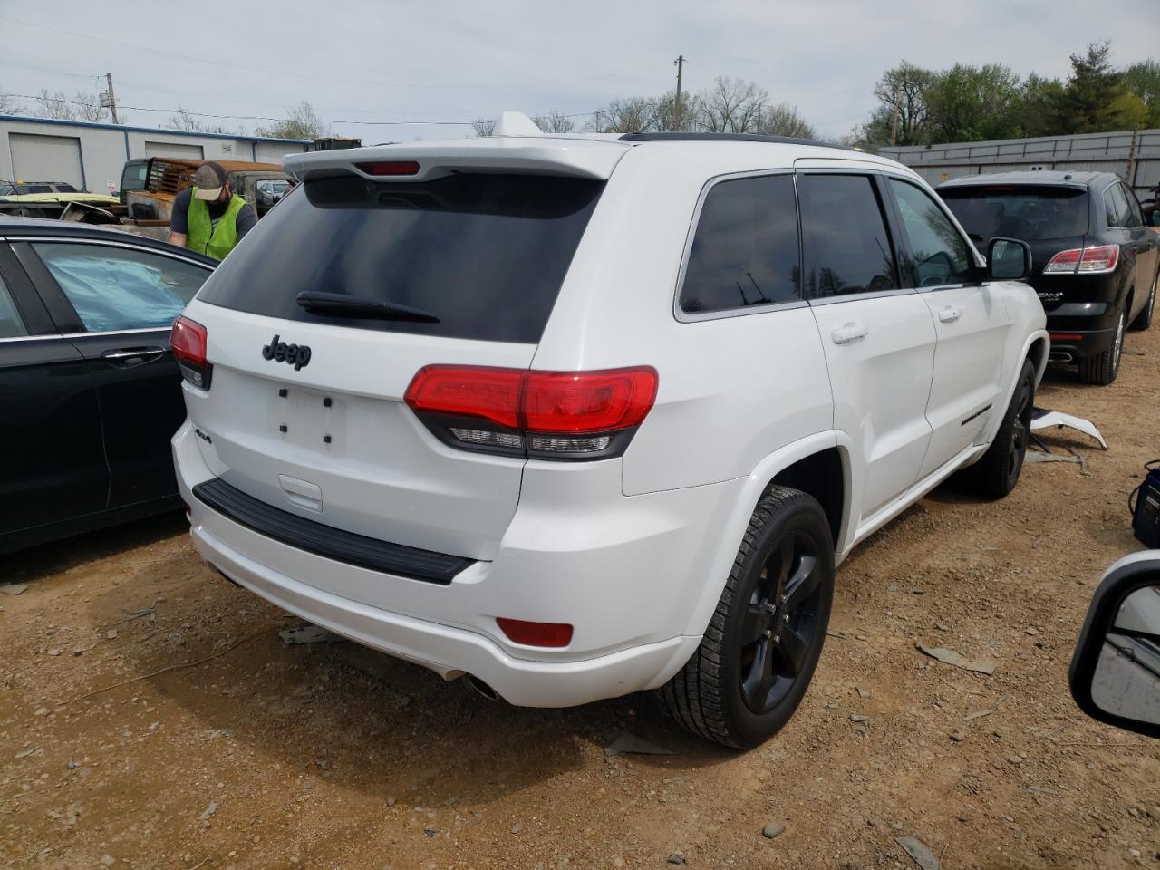 Photo 4 from auction – 2015 JEEP GRAND CHER with VIN 1C4RJFAG6FC643155