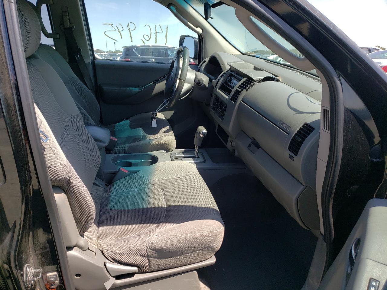 Photo 5 from auction – 2007 NISSAN FRONTIER C with VIN 1N6AD09UX7C455555