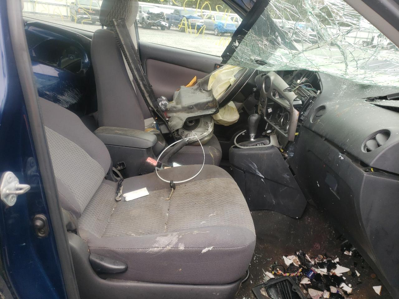 Photo 5 from auction – 2005 TOYOTA MATRIX with VIN 2T1KR32E55C385433