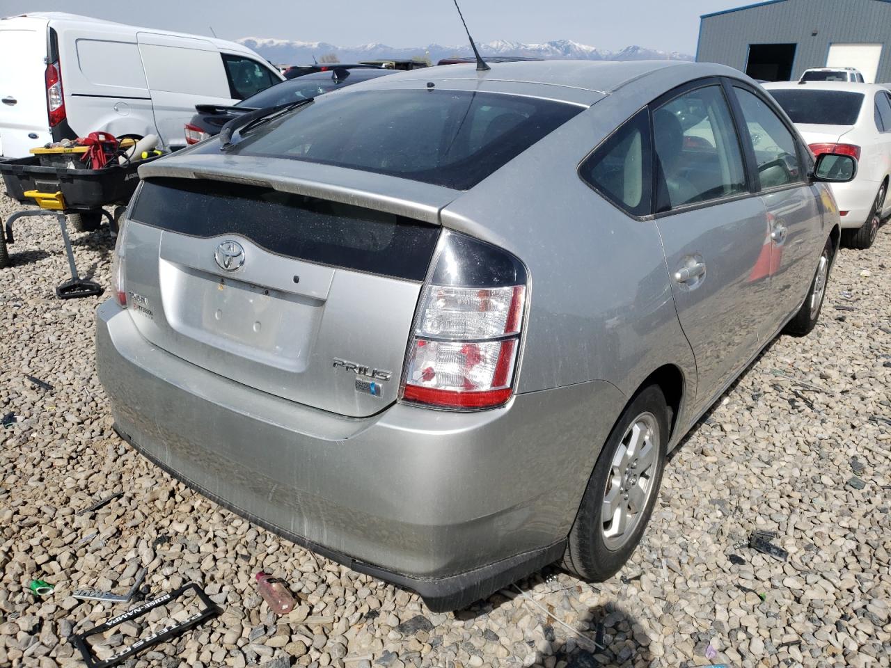 Photo 4 from auction – 2005 TOYOTA PRIUS with VIN JTDKB20UX57056768