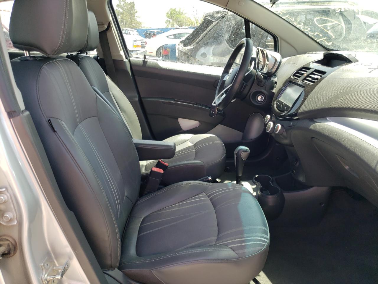 Foto 5 de la subasta – 2015 CHEVROLET SPARK 1LT con VIN KL8CD6S94FC761372