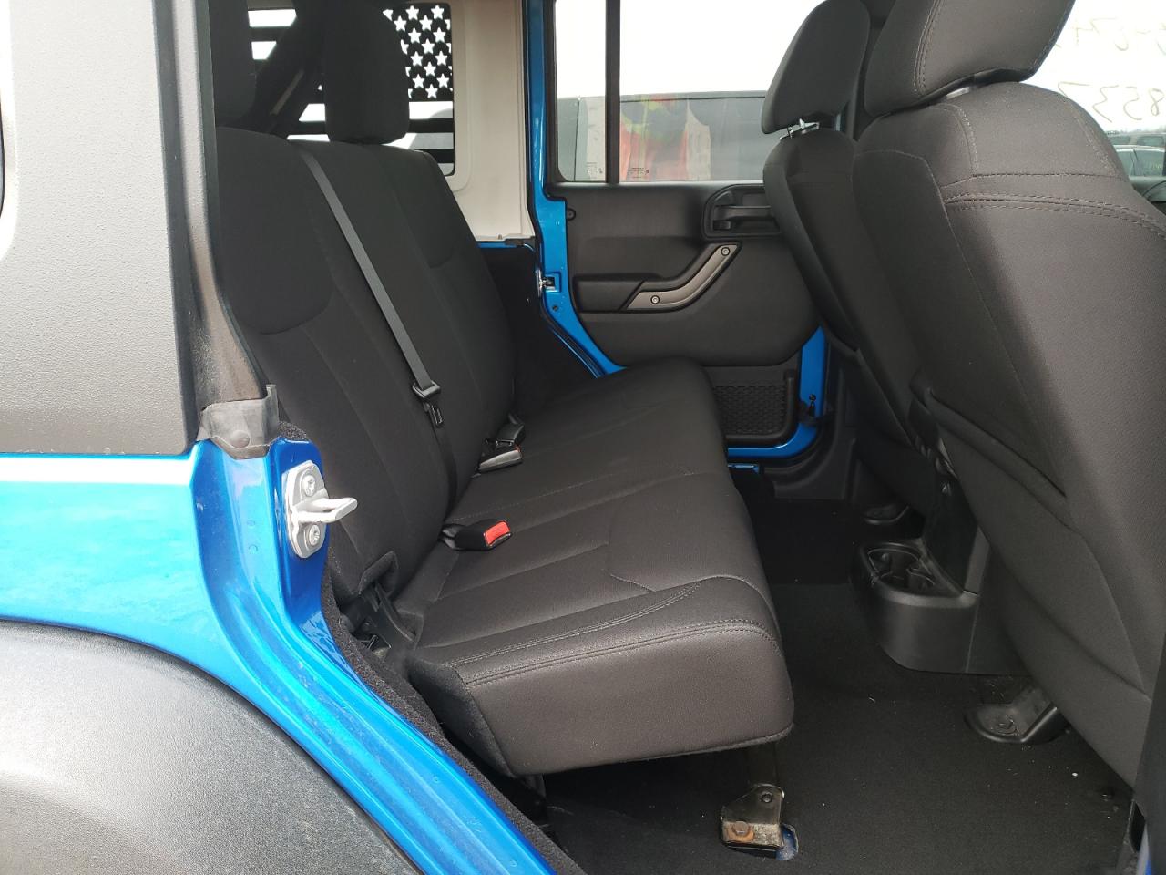 Photo 6 from auction – 2016 JEEP WRANGLER U with VIN 1C4BJWDG3GL202677