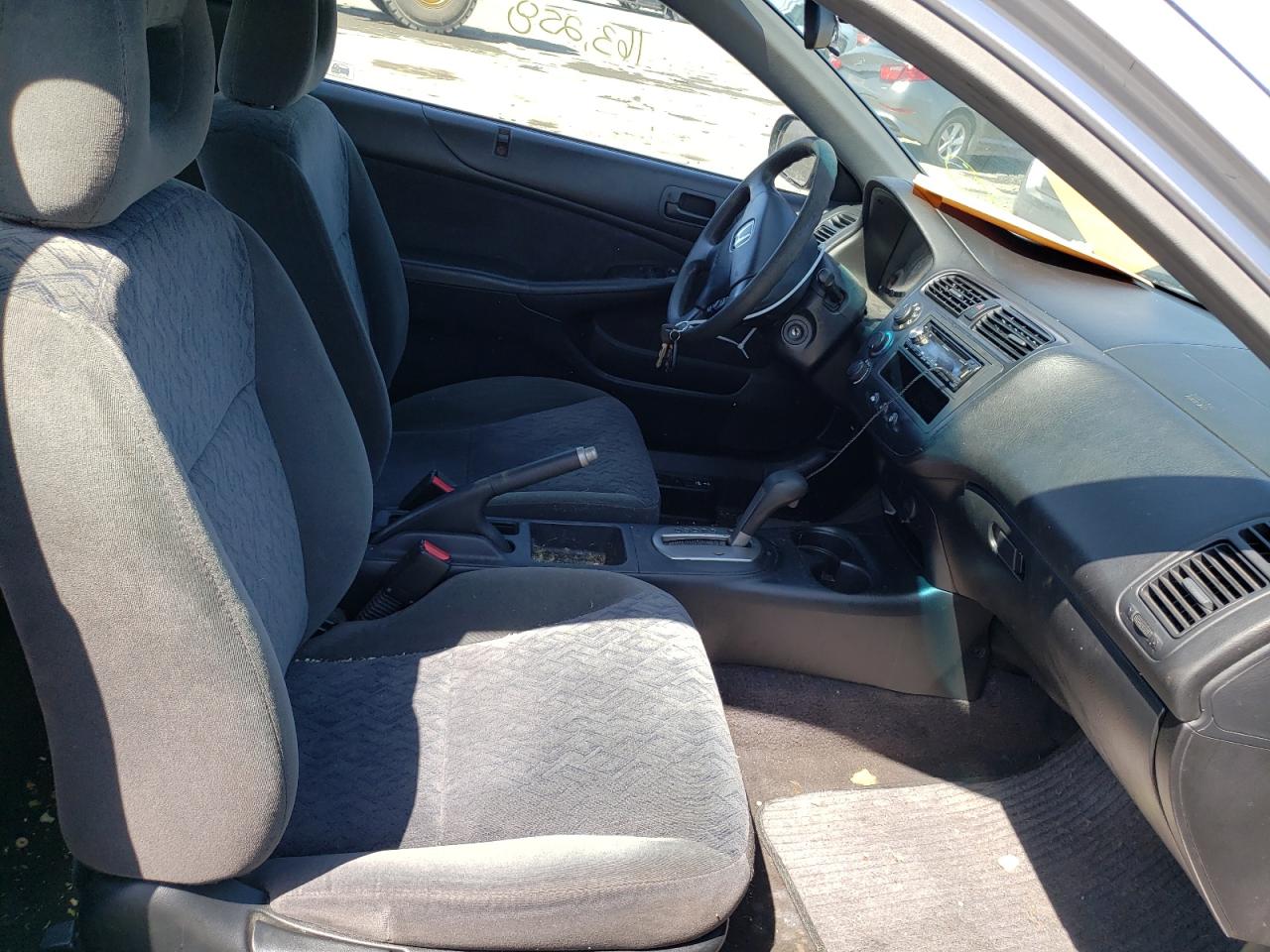 Photo 5 from auction – 2001 HONDA CIVIC LX with VIN 1HGEM22571L072359