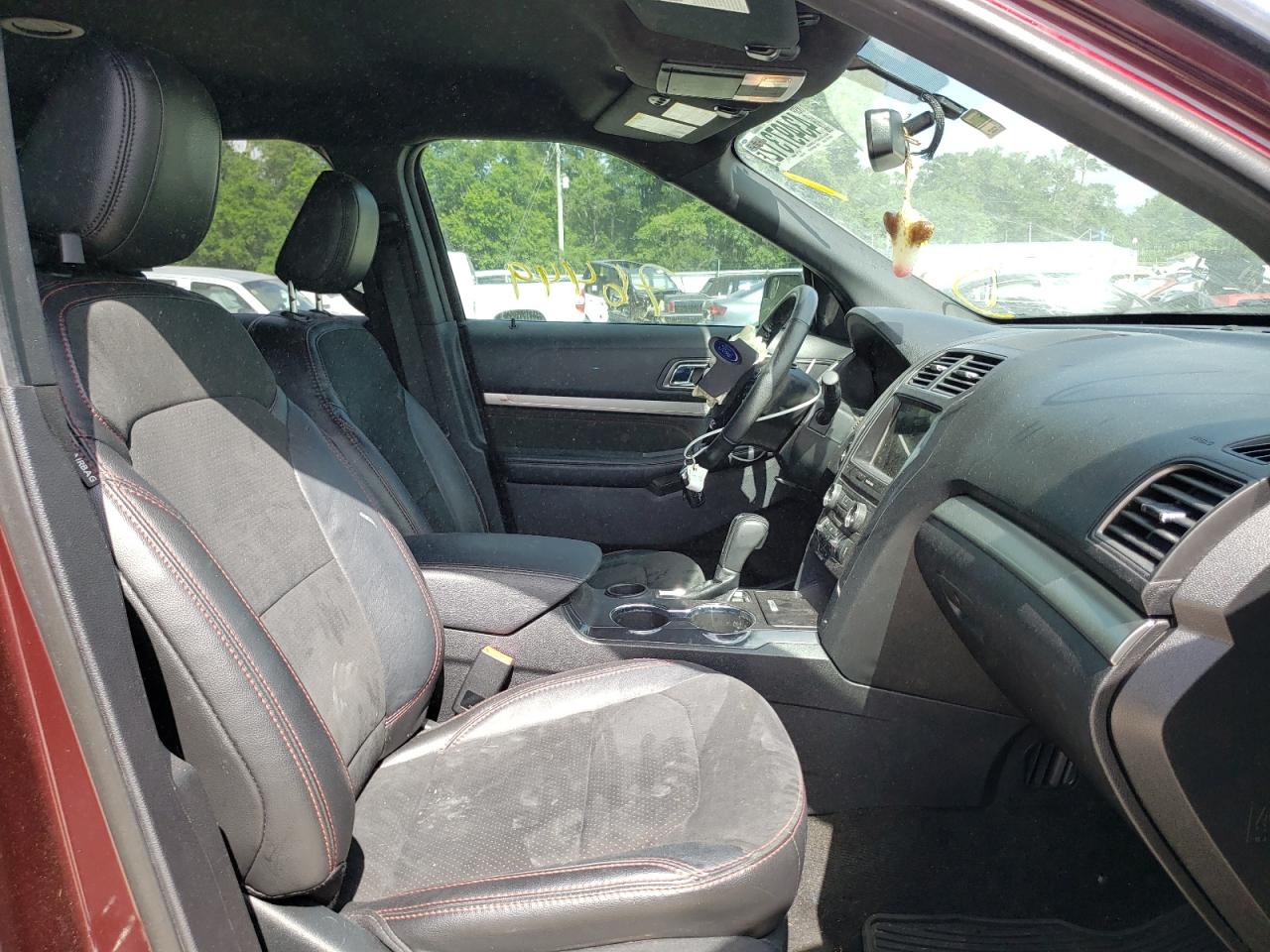 Photo 5 from auction – 2018 FORD EXPLORER X with VIN 1FM5K7D86JGB04599