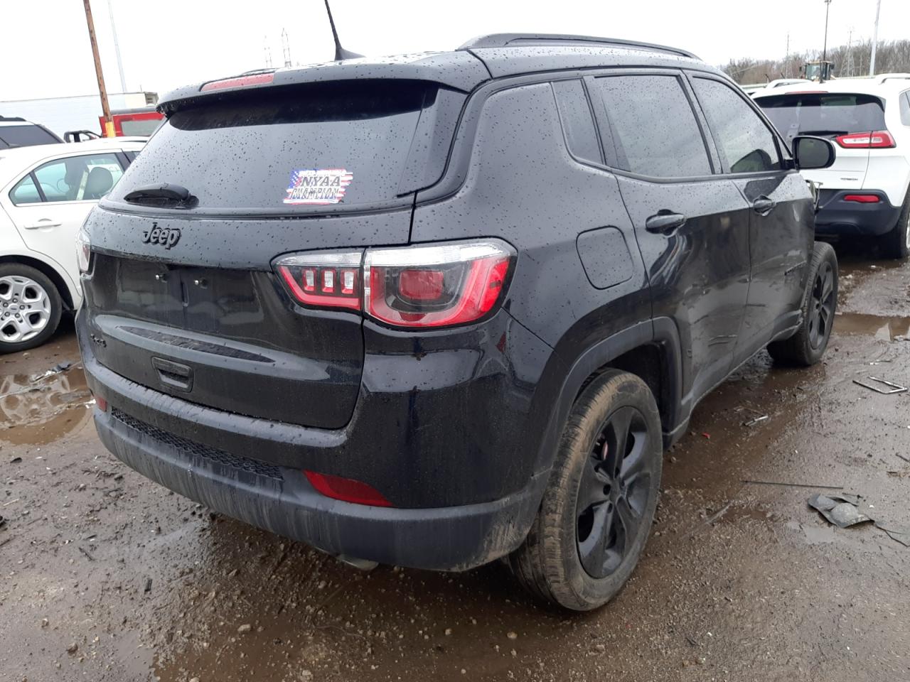 Photo 4 from auction – 2019 JEEP COMPASS LA with VIN 3C4NJDBB4KT740813