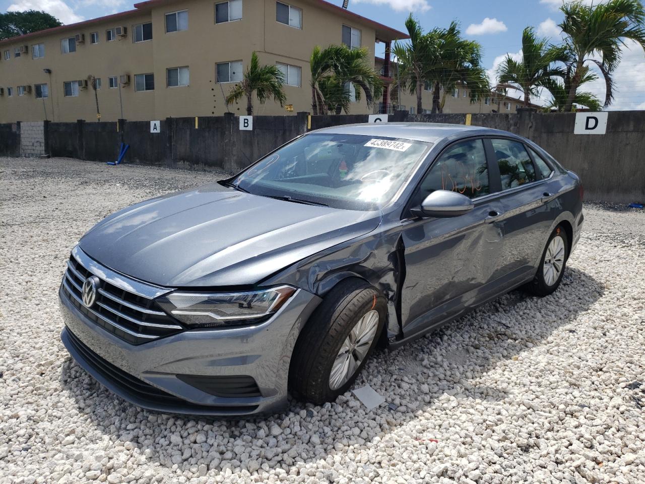 Photo 2 from auction – 2019 VOLKSWAGEN JETTA S with VIN 3VWCB7BUXKM223952