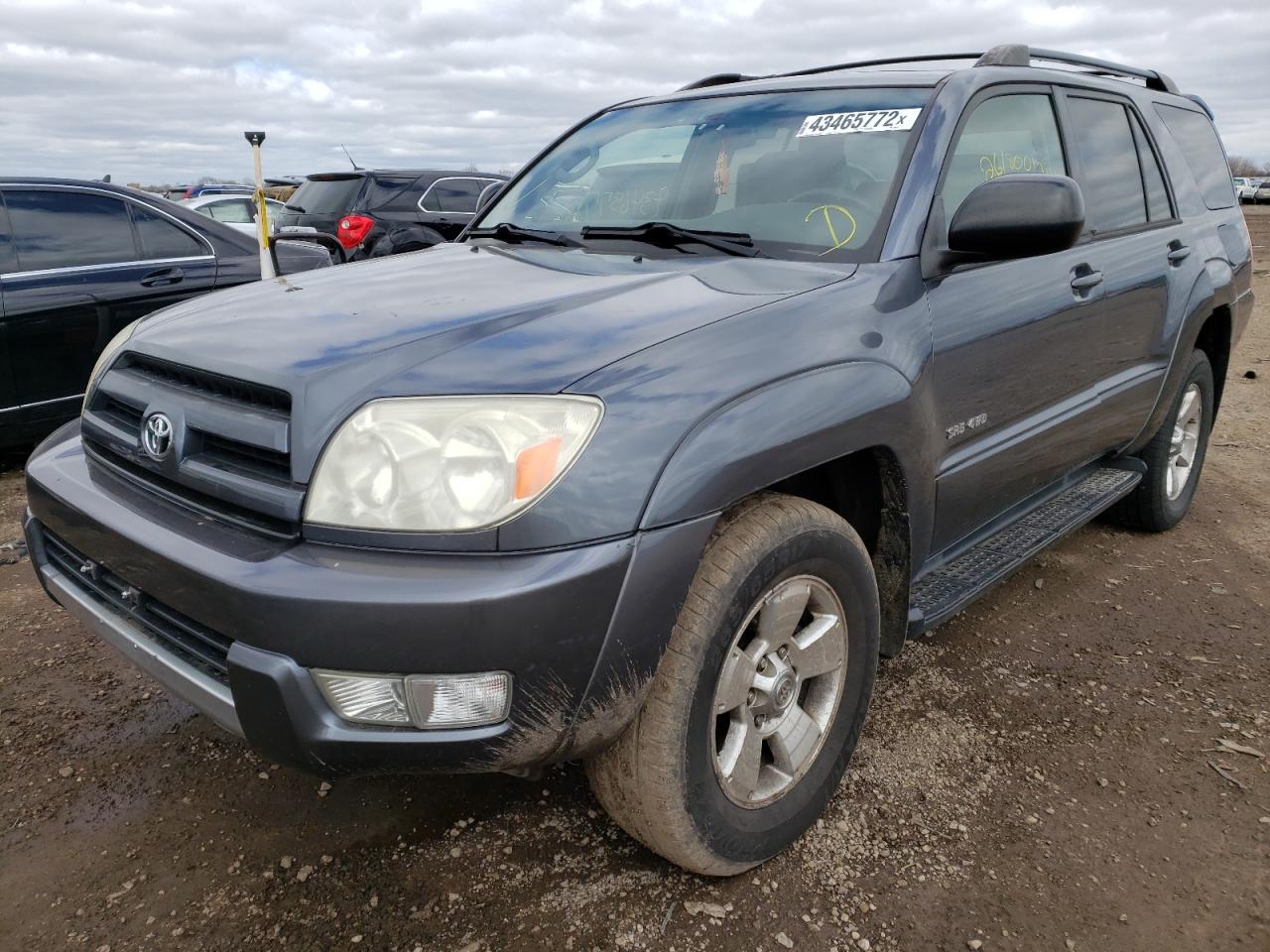 Photo 2 from auction – 2004 TOYOTA 4RUNNER SR with VIN JTEBU14R640032027