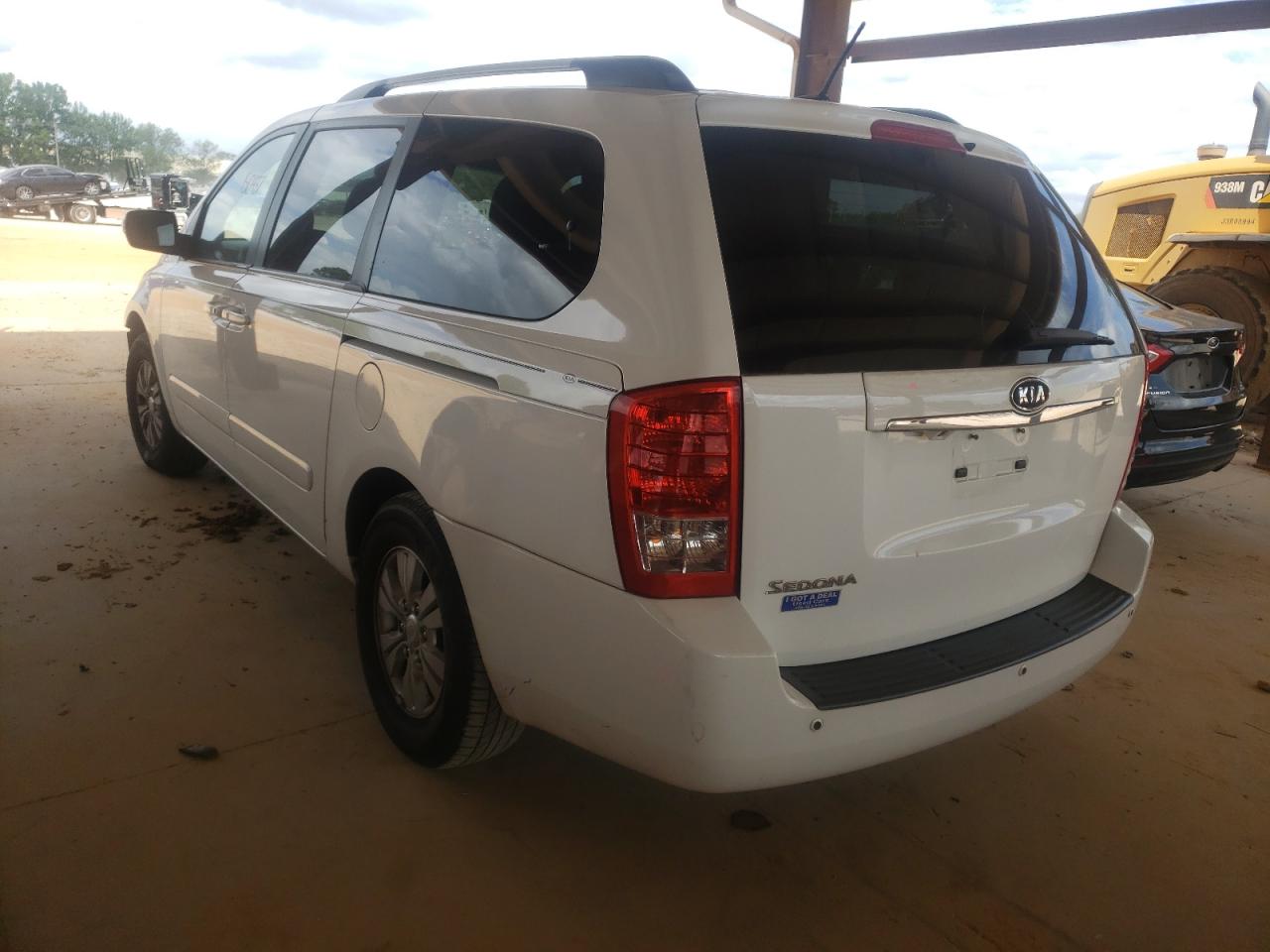 Photo 3 from auction – 2012 KIA SEDONA LX with VIN KNDMG4C71C6434362