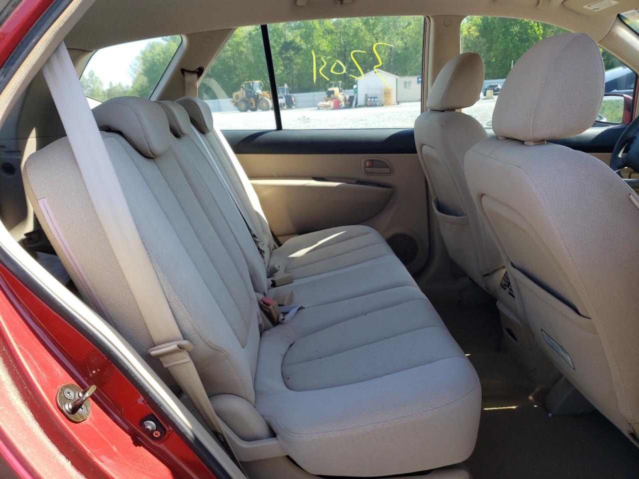 Photo 6 from auction – 2007 KIA RONDO BASE with VIN KNAFG525777045432