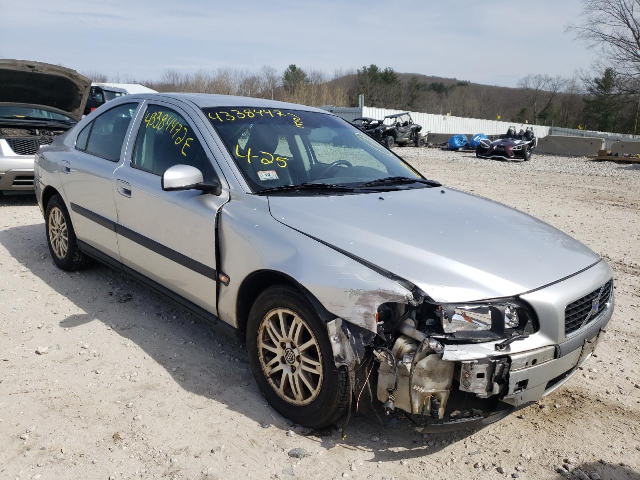 VOLVO S60 2004 with VIN YV1RS64A042347940 - Photo from auction