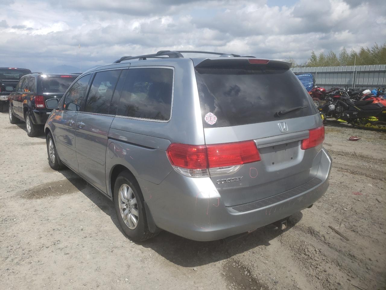 Photo 3 from auction – 2010 HONDA ODYSSEY EX with VIN 5FNRL3H77AB077713