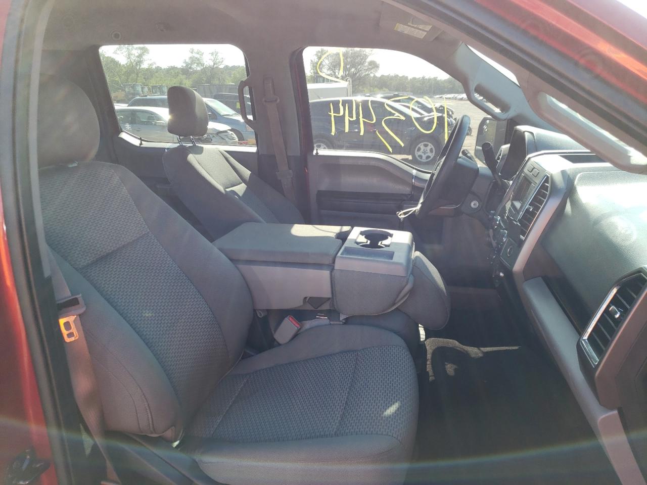 Photo 5 from auction – 2016 FORD F150 SUPER with VIN 1FTEW1EP5GFA80046
