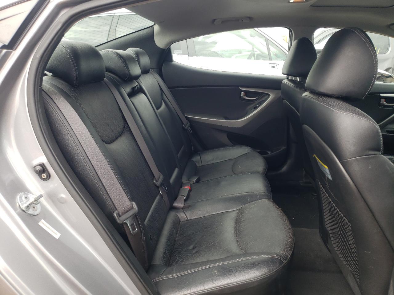Photo 6 from auction – 2012 HYUNDAI ELANTRA GL with VIN KMHDH4AE2CU369351