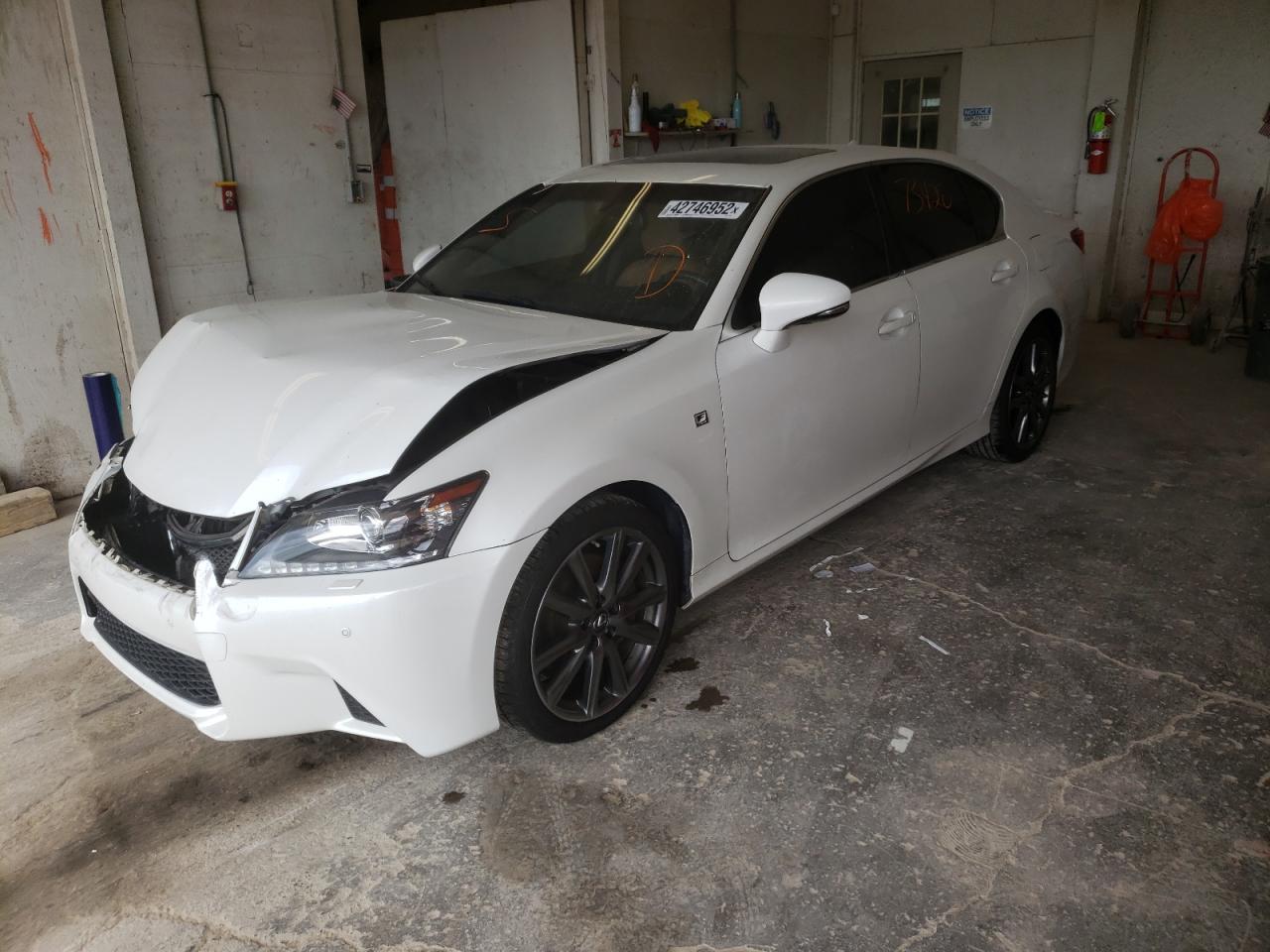 Photo 2 from auction – 2013 LEXUS GS 350 with VIN JTHCE1BL5D5019789