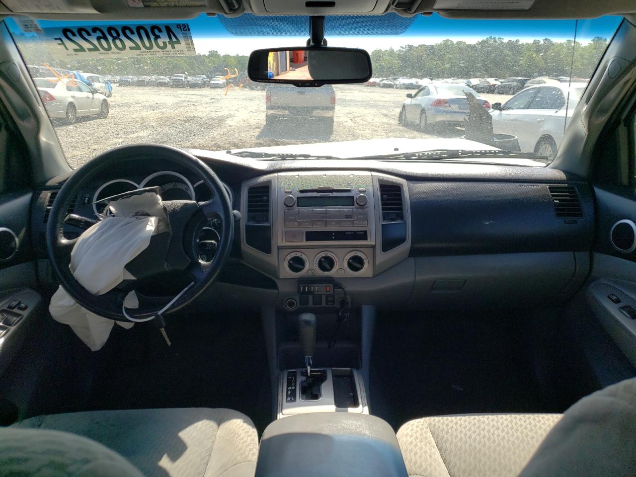 Photo 9 from auction – 2011 TOYOTA TACOMA DOU with VIN 3TMJU4GN3BM121185