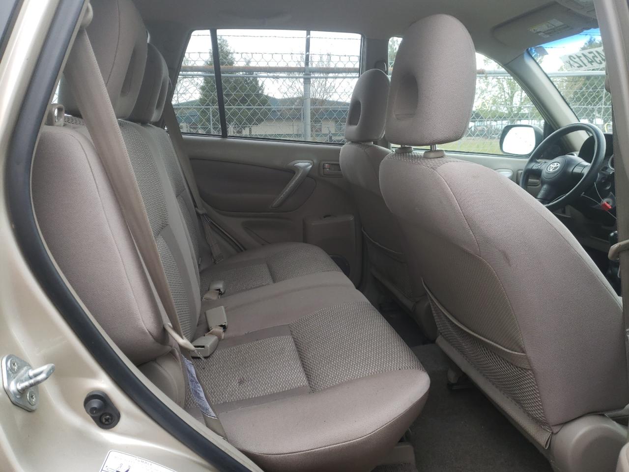 Photo 6 from auction – 2005 TOYOTA RAV4 with VIN JTEHD20V250058161