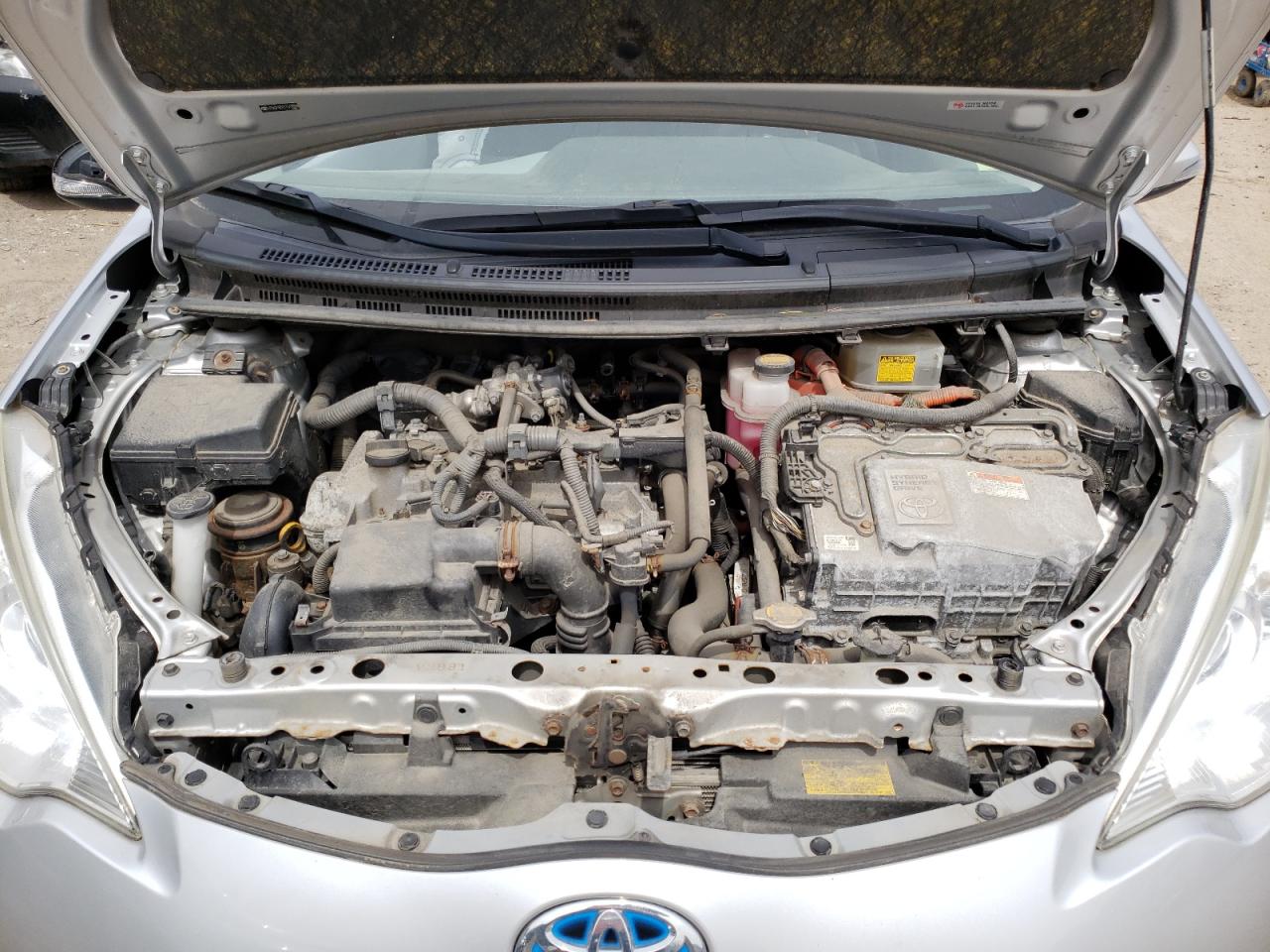 Photo 7 from auction – 2012 TOYOTA PRIUS C with VIN JTDKDTB31C1519868