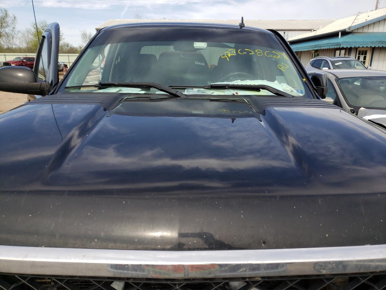 Photo 7 from auction – 2011 CHEVROLET SILVERADO with VIN 1GC1KYC88BF252075