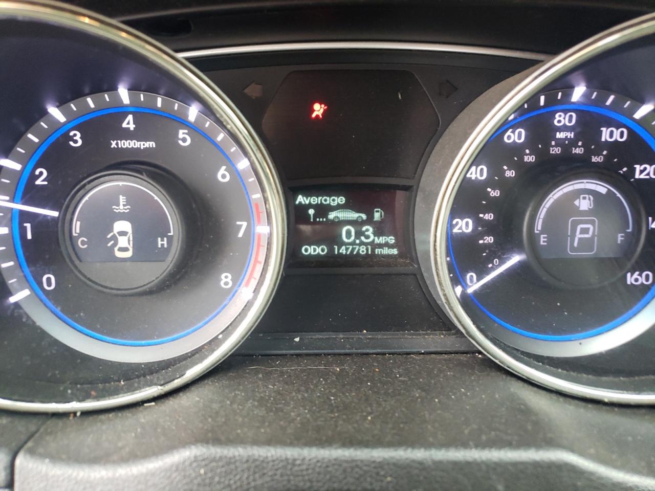 Photo 8 from auction – 2013 HYUNDAI SONATA SE with VIN 5NPEC4AC7DH568512