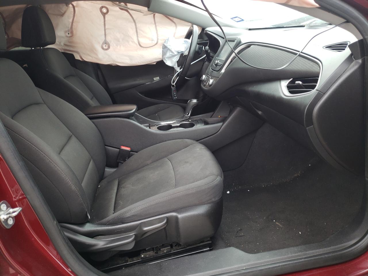Photo 5 from auction – 2016 CHEVROLET MALIBU LS with VIN 1G1ZB5ST1GF301088