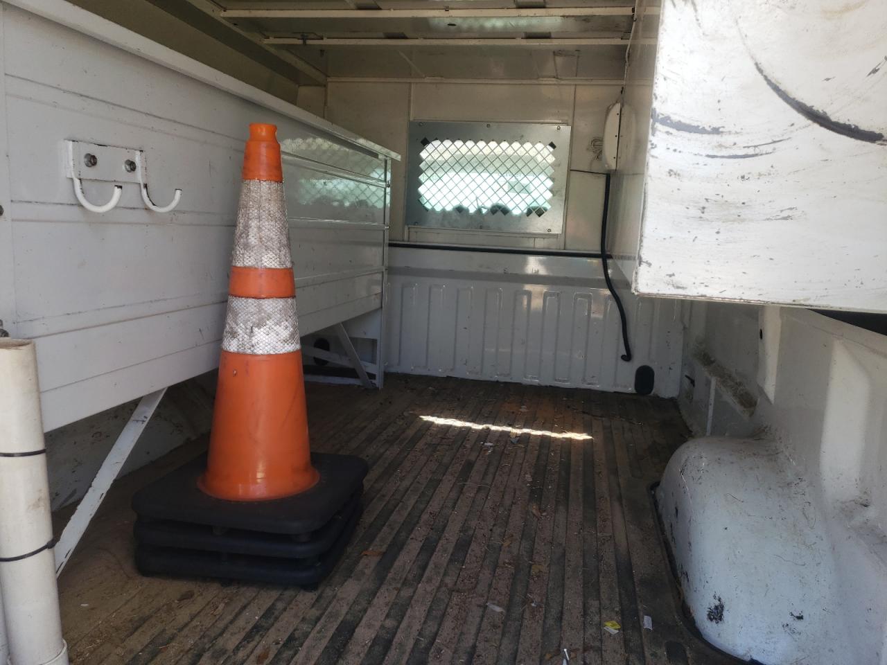 Zdjęcie 6 z aukcji – 2008 FORD F150 z VIN 1FTRF12278KC87962