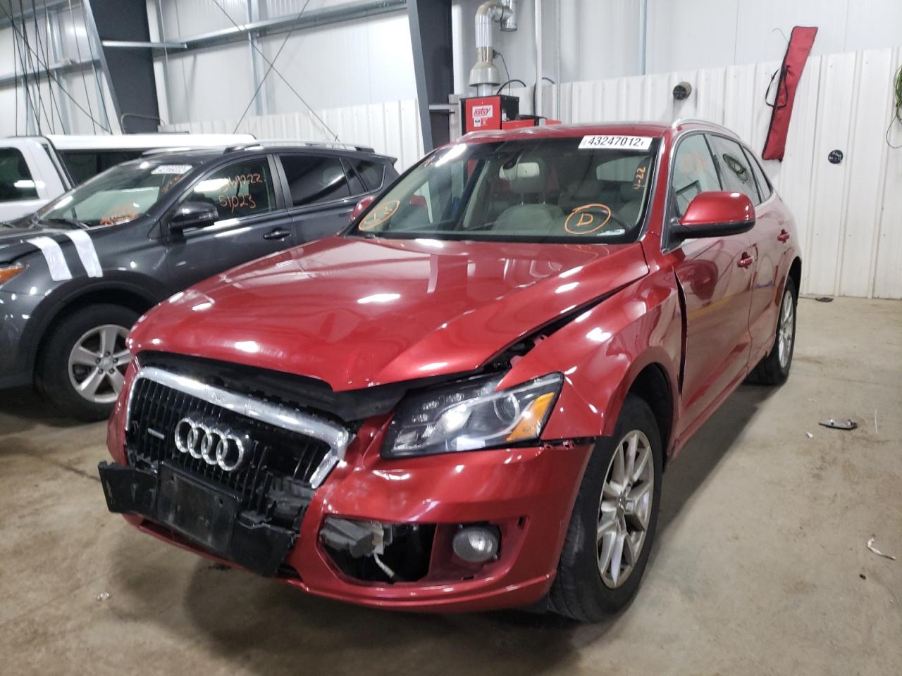 Photo 2 from auction – 2010 AUDI Q5 PREMIUM with VIN WA1LKAFP3AA019181