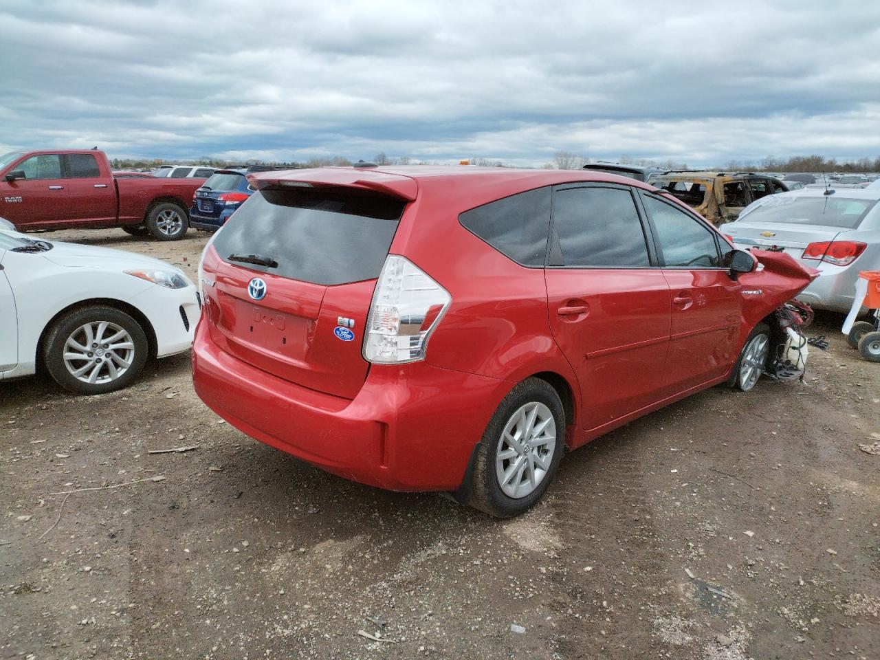 Photo 4 from auction – 2012 TOYOTA PRIUS V with VIN JTDZN3EU4C3129559