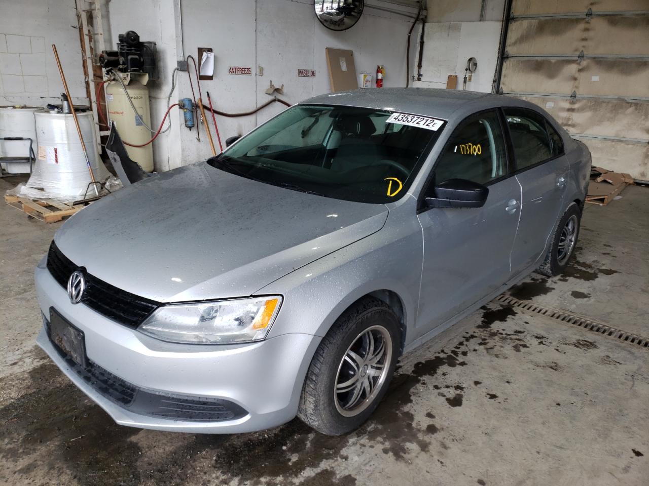 Zdjęcie 2 z aukcji – 2012 VOLKSWAGEN JETTA BASE z VIN 3VW2K7AJ1CM301765