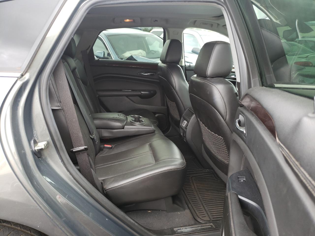 Photo 6 from auction – 2013 CADILLAC SRX LUXURY with VIN 3GYFNCE38DS596628