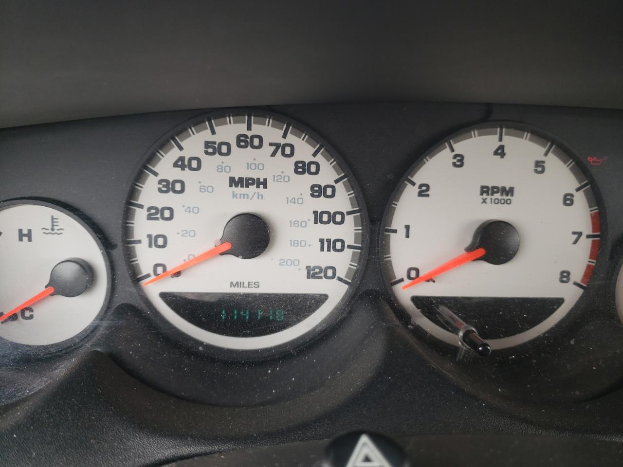 Photo 8 from auction – 2005 DODGE NEON SXT with VIN 1B3ES56C55D213364