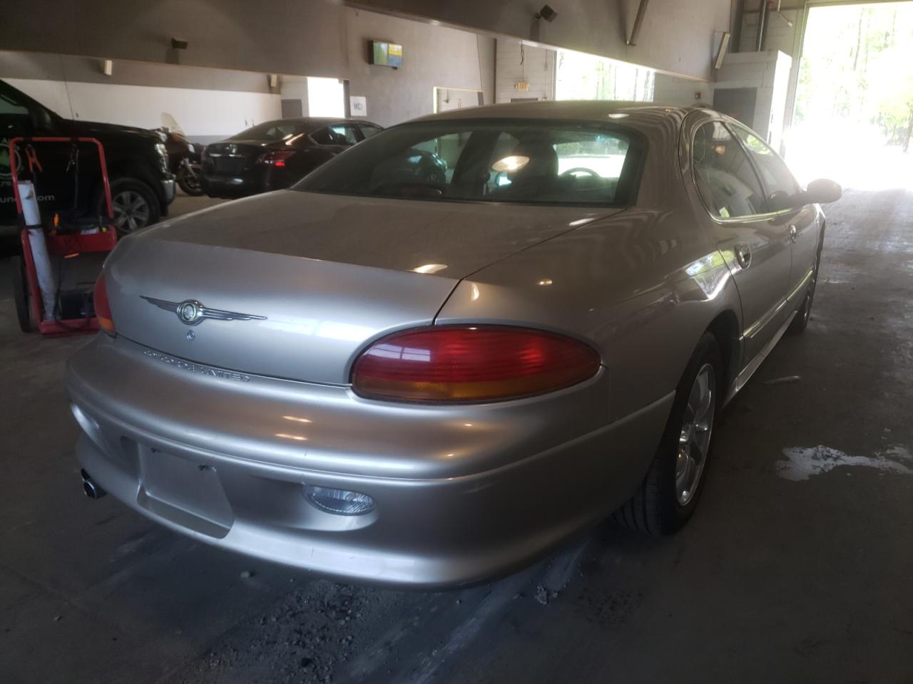 Photo 4 from auction – 2002 CHRYSLER CONCORDE L with VIN 2C3AD56GX2H135399