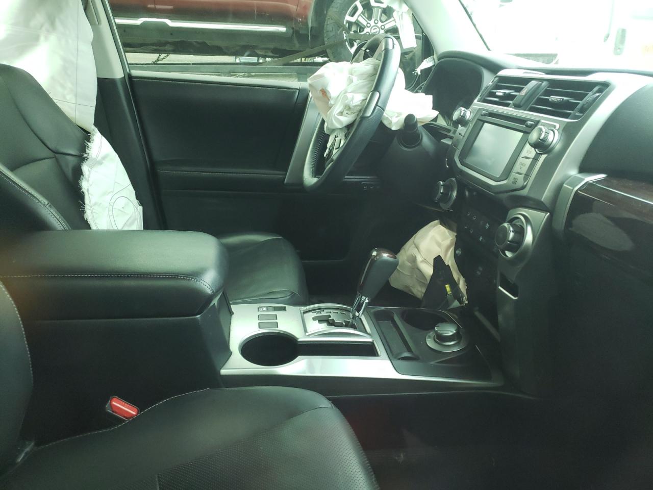 صورة رقم 5 من المزاد - 2017 TOYOTA 4RUNNER SR مع VIN JTEBU5JR7H5425331