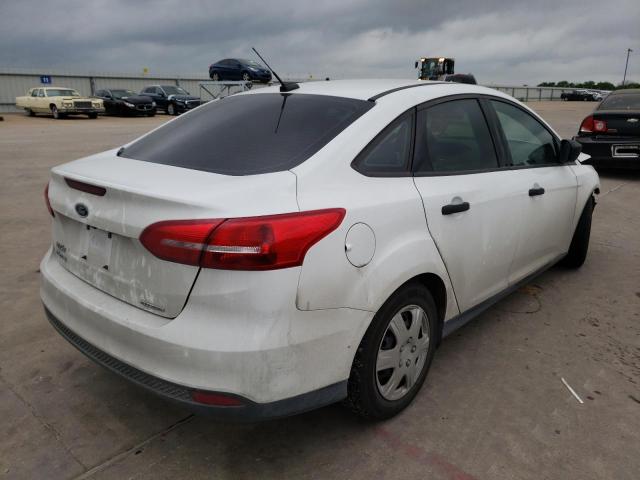 Photo 4 from auction – 2016 FORD FOCUS S with VIN 1FADP3E26GL391341