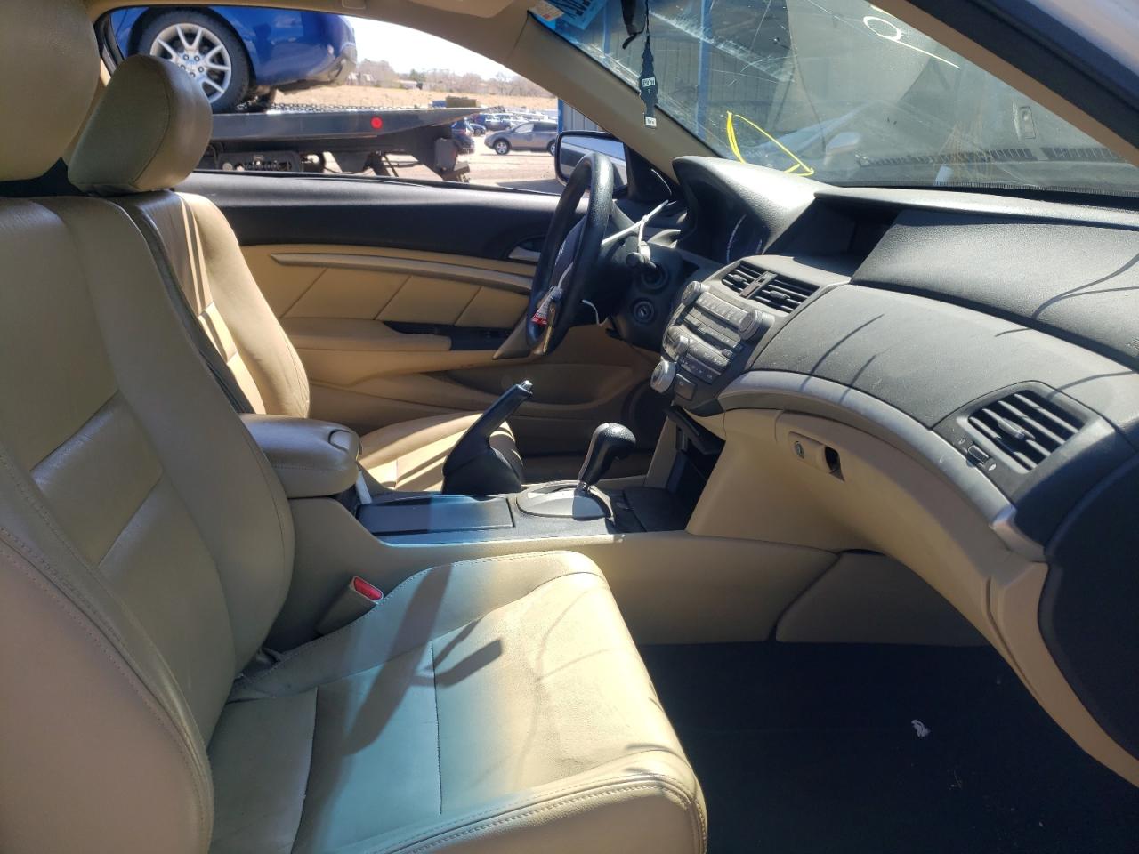 Photo 5 from auction – 2012 HONDA ACCORD EX with VIN 1HGCS1B77CA015103