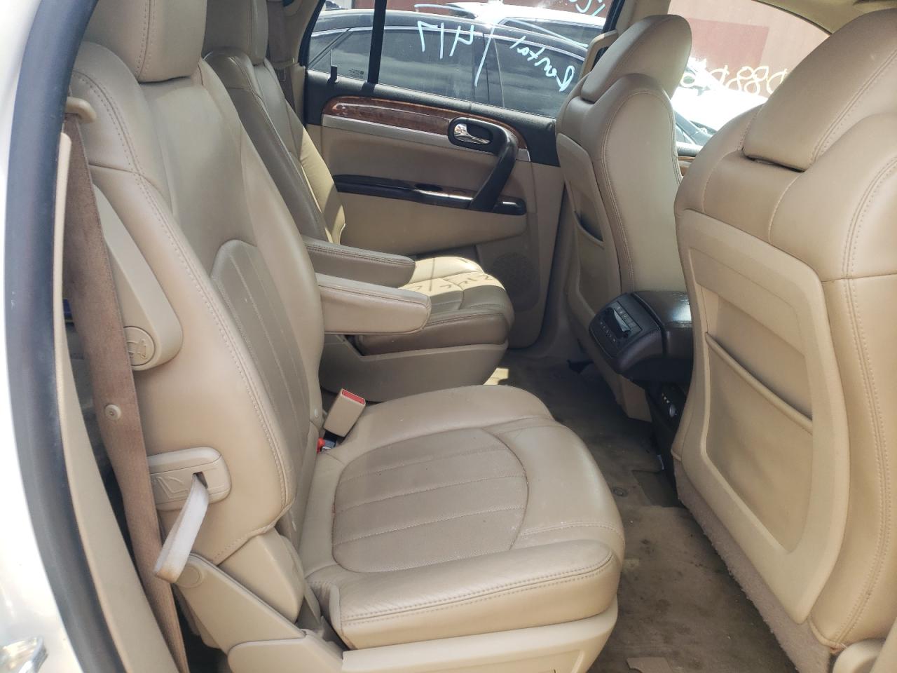 Photo 6 from auction – 2011 BUICK ENCLAVE CX with VIN 5GAKRCED9BJ392728