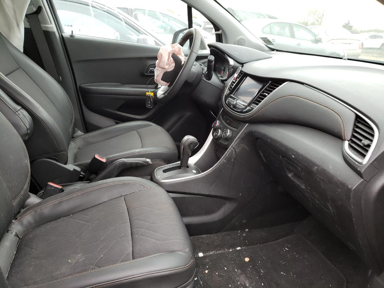 Photo 5 from auction – 2022 CHEVROLET TRAX 1LT with VIN KL7CJPSM6NB503074