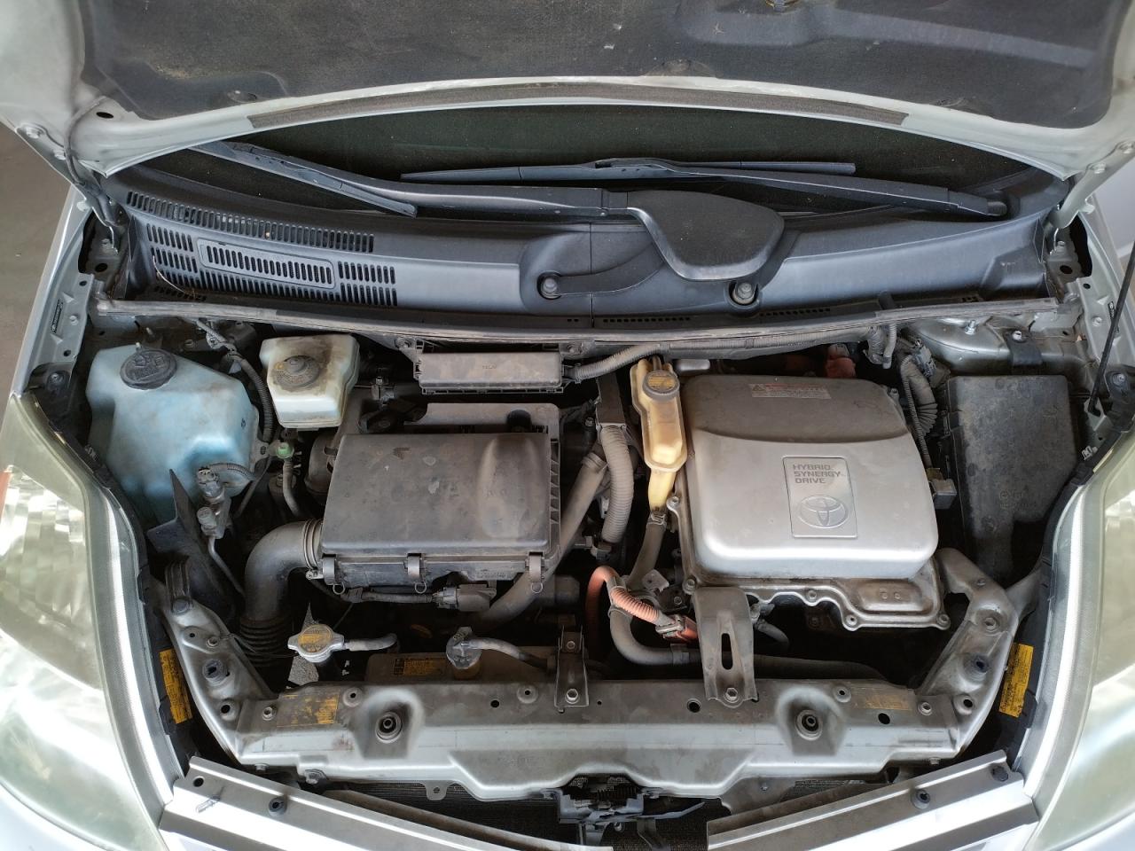 Photo 7 from auction – 2004 TOYOTA PRIUS with VIN JTDKB20UX40017542