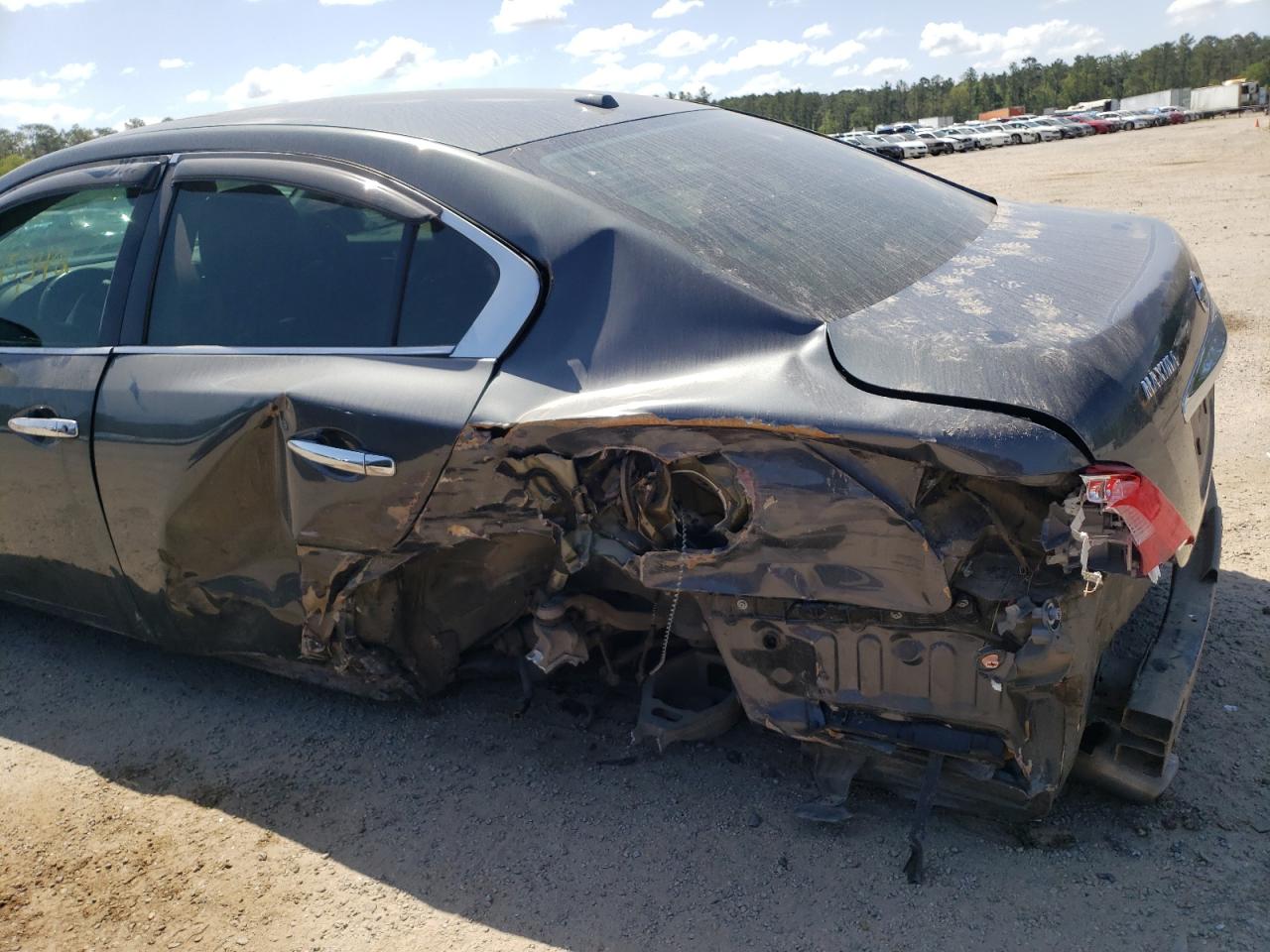 Photo 9 from auction – 2011 NISSAN MAXIMA S with VIN 1N4AA5AP3BC820882