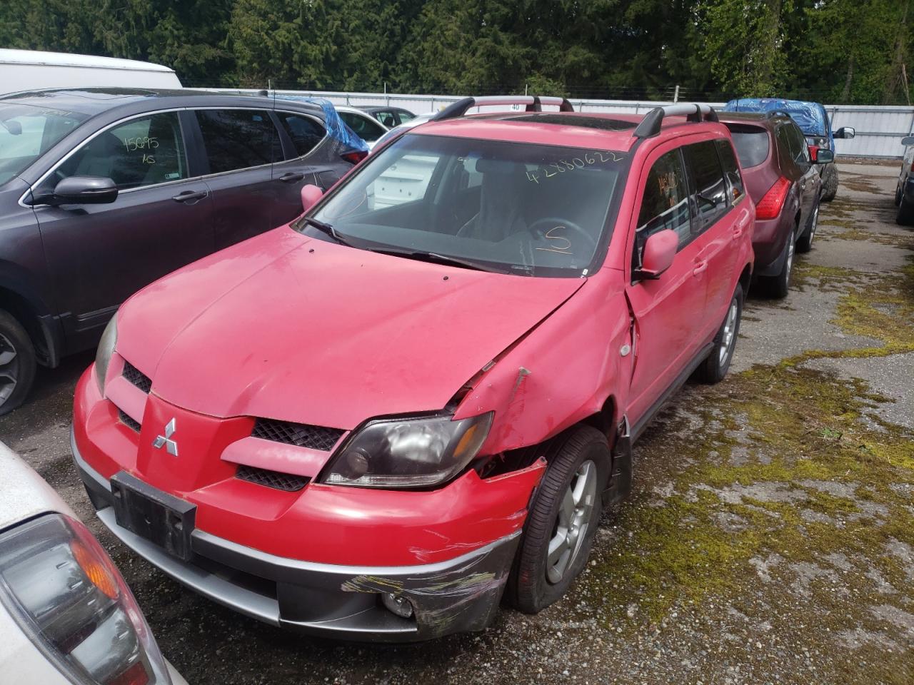 Photo 2 from auction – 2004 MITSUBISHI OUTLANDER with VIN JA4LZ41F74U007713