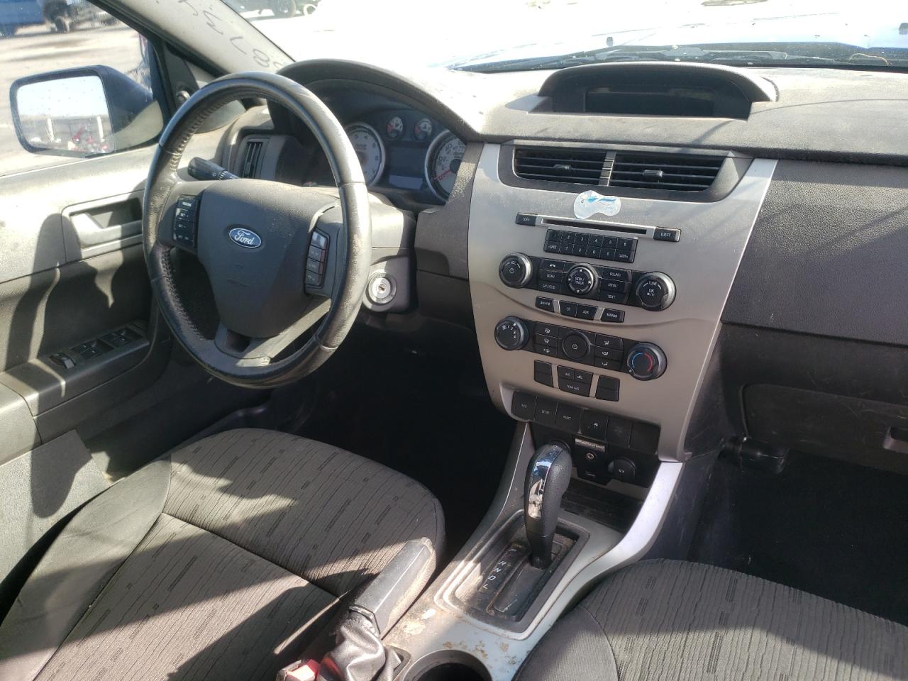 Photo 9 from auction – 2010 FORD FOCUS SE with VIN 1FAHP3FN6AW296326