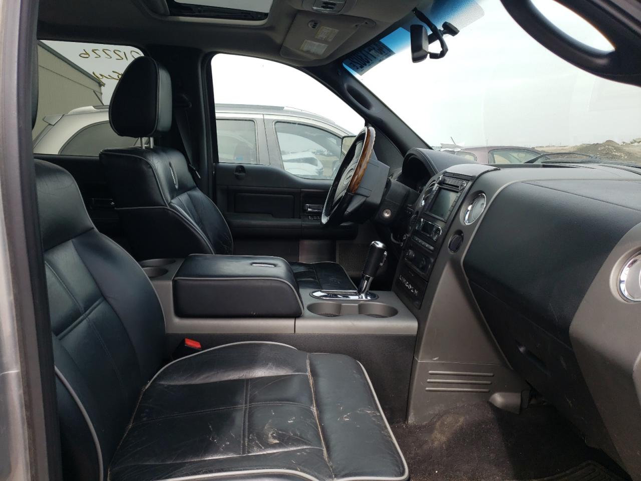 Photo 5 from auction – 2008 LINCOLN MARK LT with VIN 5LTPW18568FJ06154