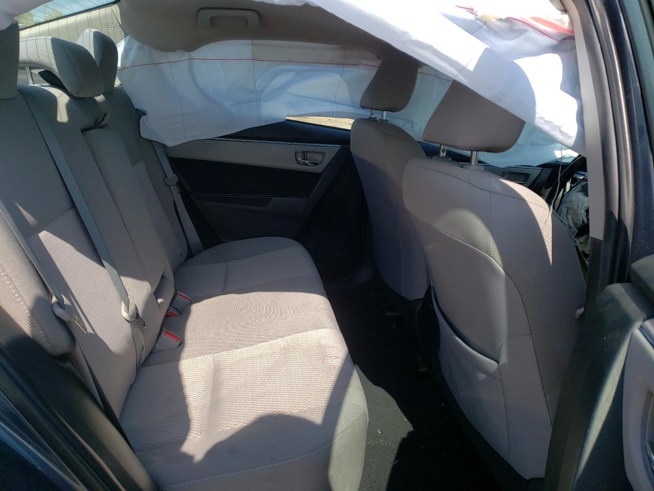 Photo 6 from auction – 2015 TOYOTA COROLLA EC with VIN 2T1BPRHE9FC388062