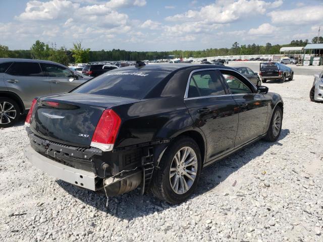 Photo 4 from auction – 2017 CHRYSLER 300 LIMITE with VIN 2C3CCAAG5HH505940