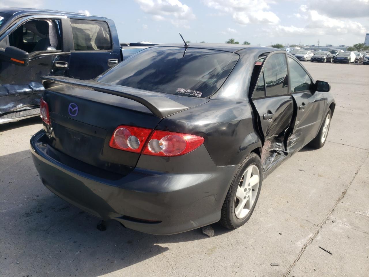 Photo 4 from auction – 2004 MAZDA 6 I with VIN 1YVFP80C445N91242